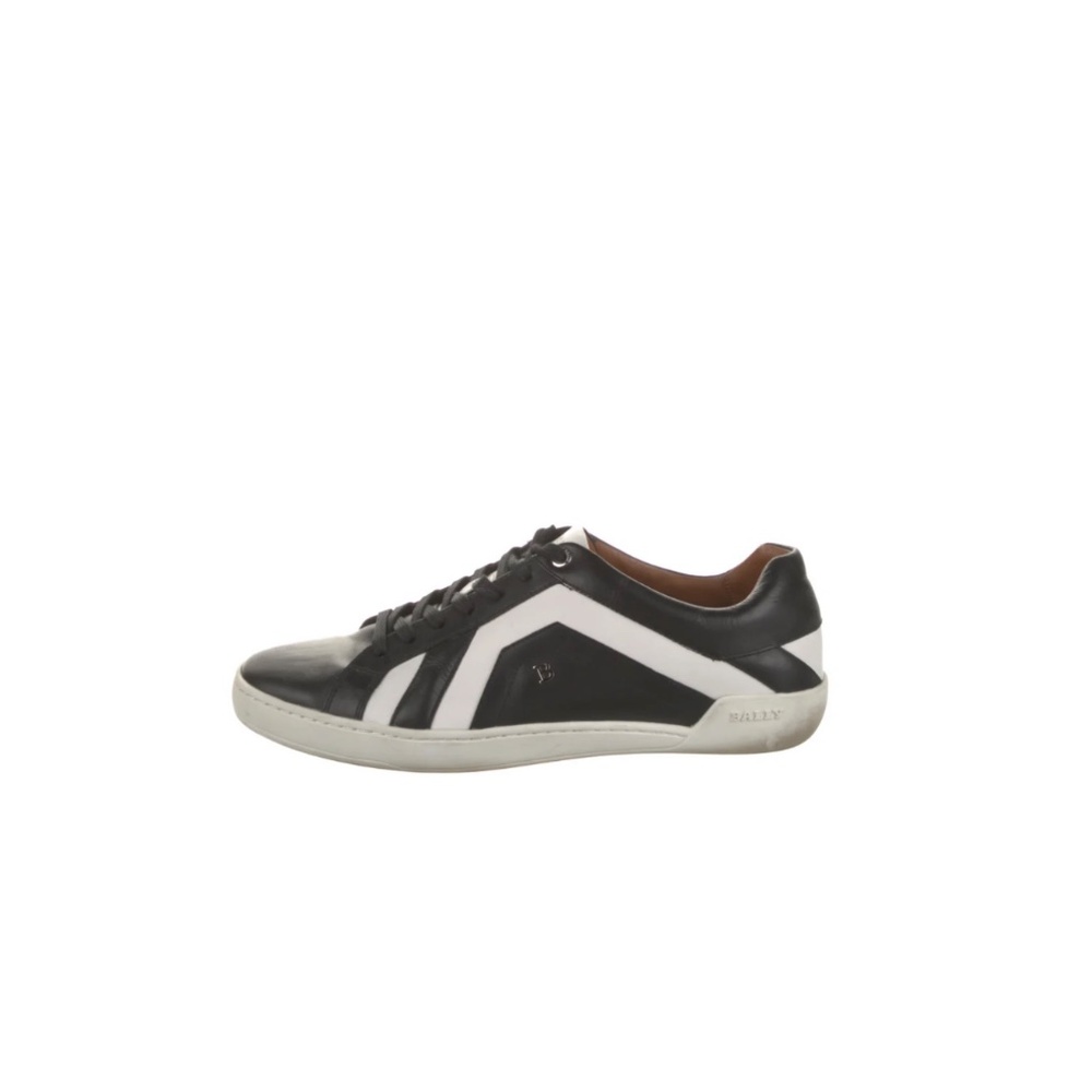 Bally - Picture 3 of 4